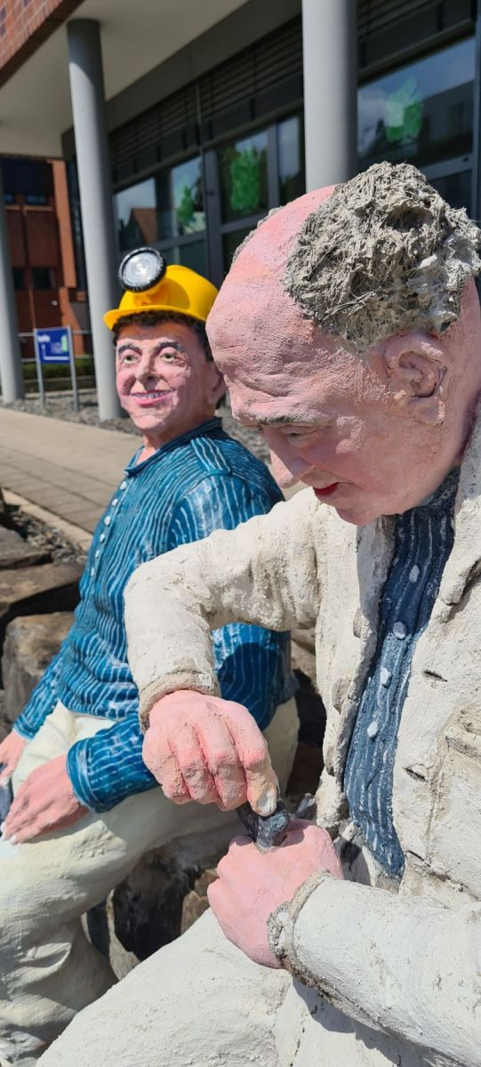 Seit Juli 2025 hat der Bergmann wieder einen Kumpel!