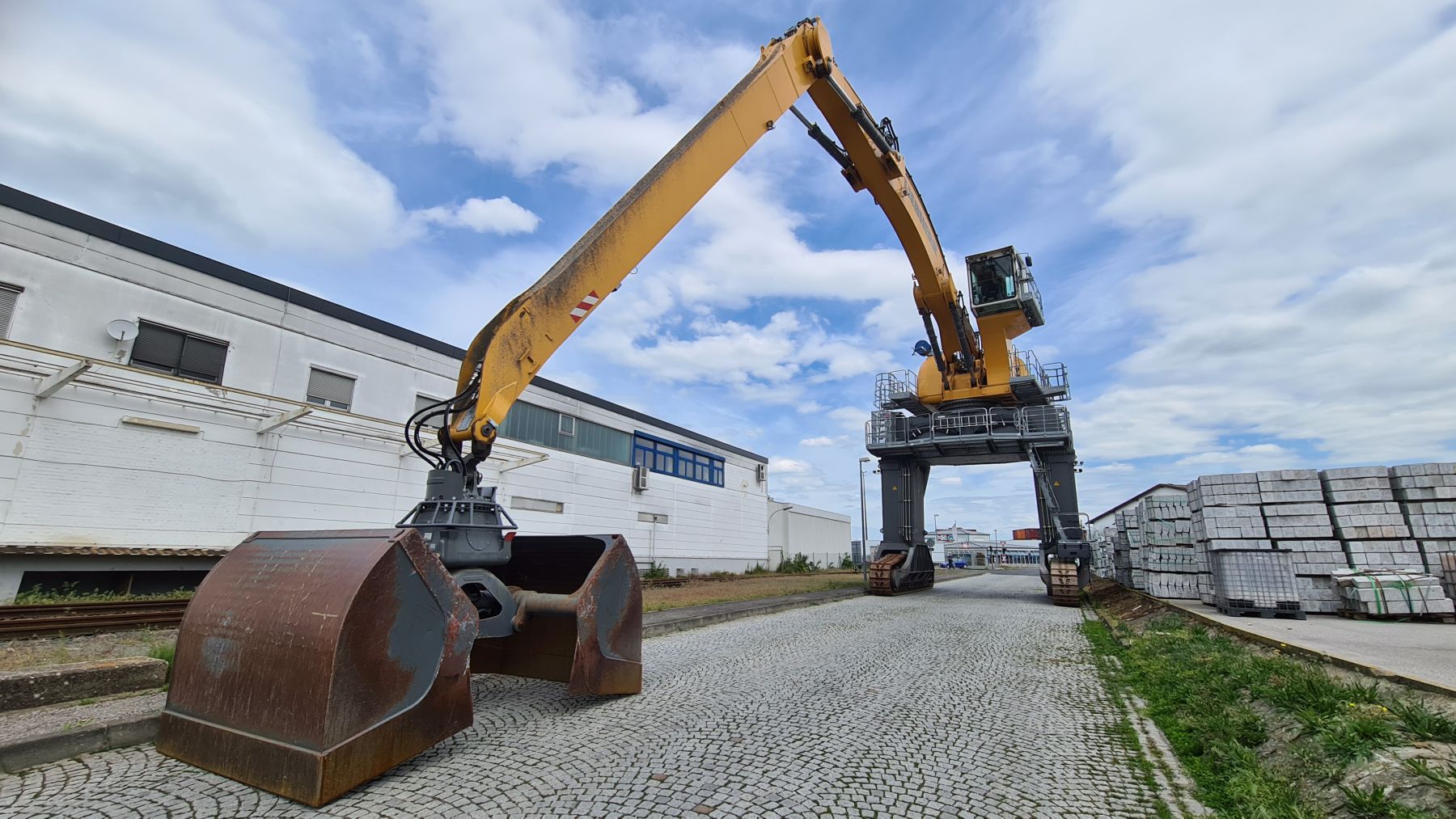 Liebherr-Bagger in Bamberg