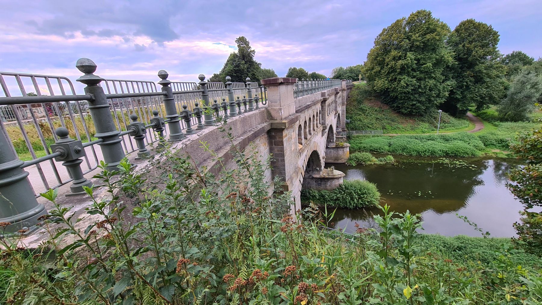 Dreibogenbrücke