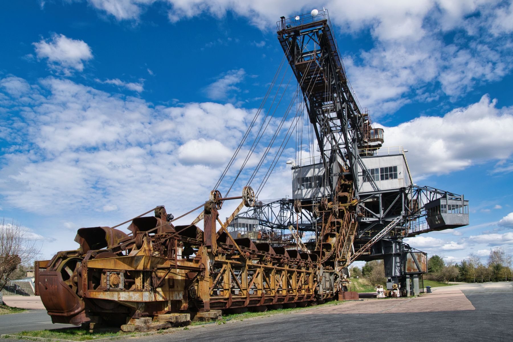 Eimerkettenbagger "Mad Max" (651 Es 1120).