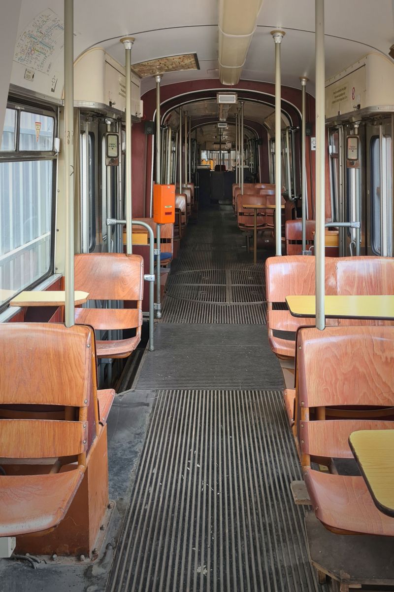 Gelenk-Straßenbahntriebwagen GT8