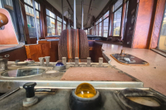 Bedienelemente von Triebwagen 304