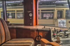 Bedienelemente von Triebwagen 304