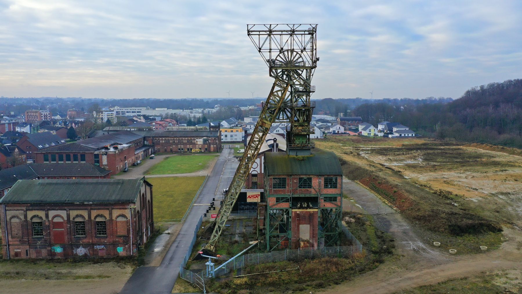 Maschinenhaus, Fördergerüst, Schachthalle