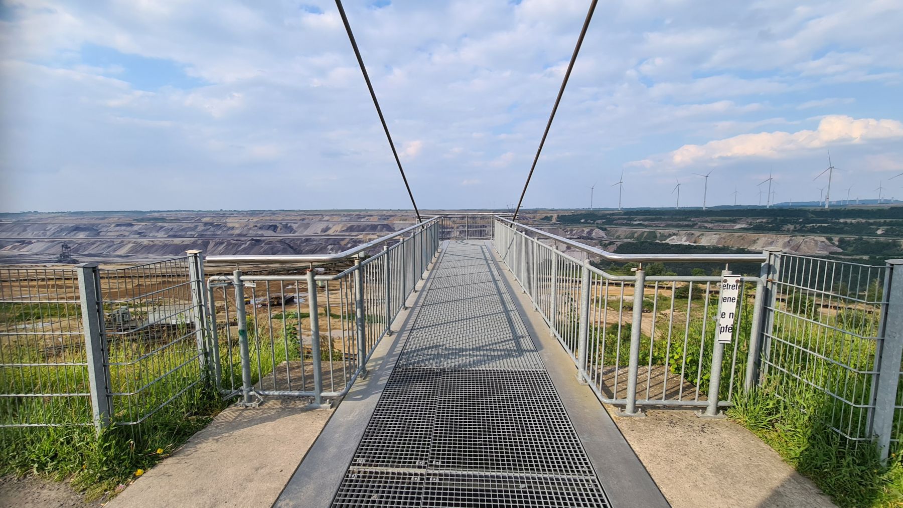 Aussichtsplattform "Skywalk" am Tagebau Garzweiler
