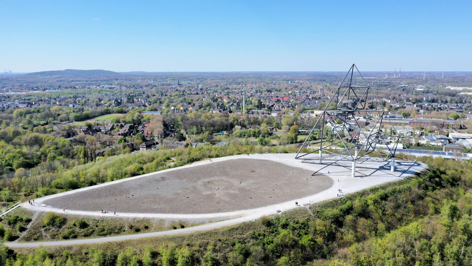 Haldenplateau mit Tetraeder
