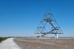 Haldenplateau mit Tetraeder